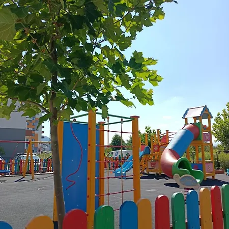 Ariel Deluxe - Balcony & Free Parking 브라쇼브