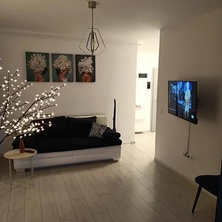 Ariel Deluxe - Balcony & Free Parking 아파트 *