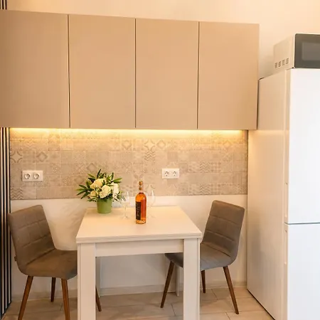 Ariel Deluxe 2 & 3 Coresi Apartment